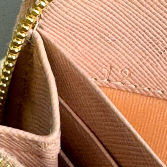 Prada Milano Blush Pink Saffiano Lux Continental Wallet #356 - Picture 6 of 7